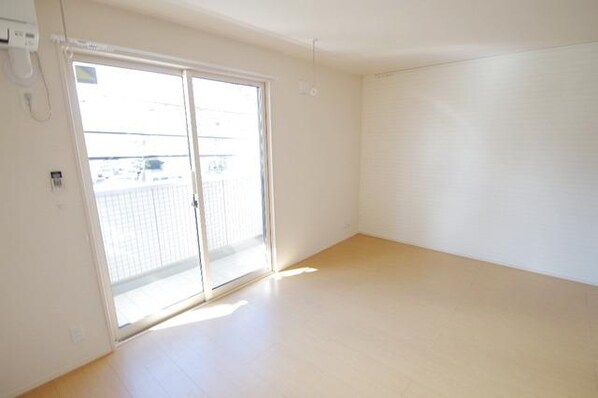 ドエルEBINAの物件内観写真